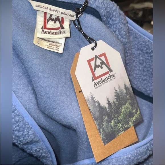 Avalanche Kids Blue Puffer Jacket - Picture 6 of 7